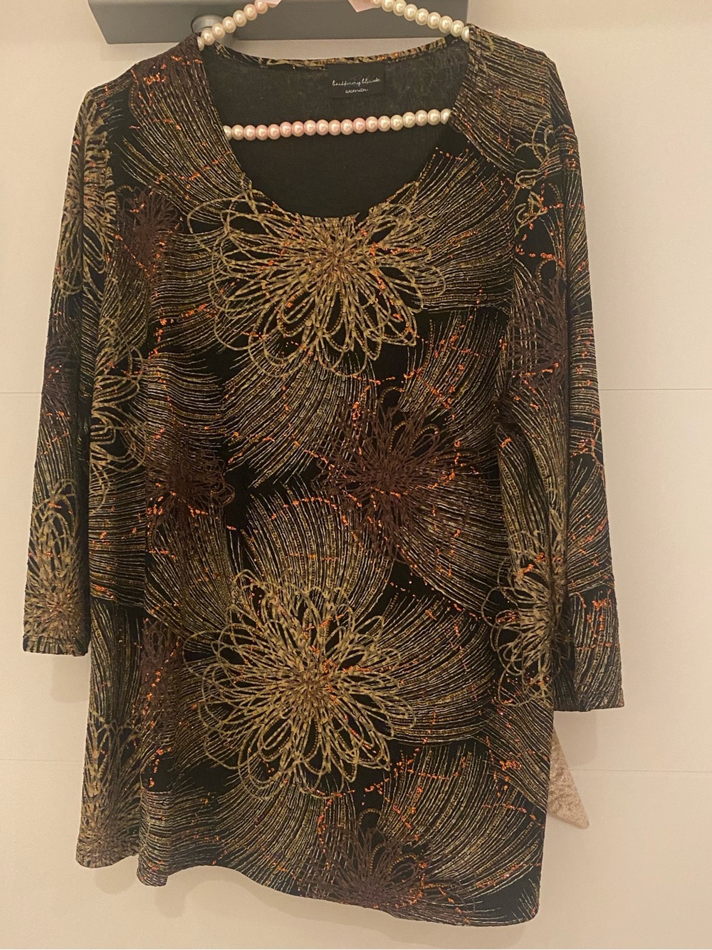 💕Black Floral Metallic-Accent Women's Top💕